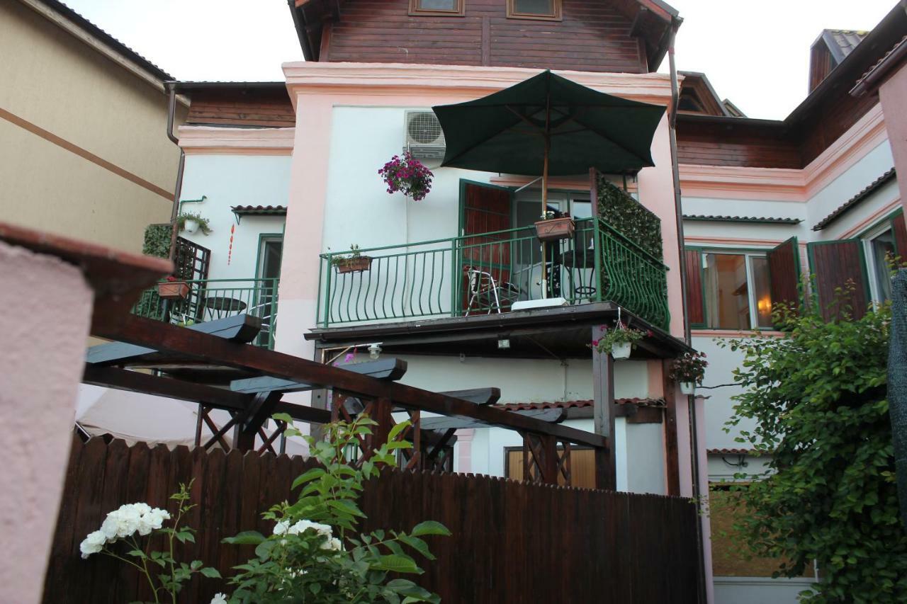 Vila Flavia B&B Constança Exterior foto